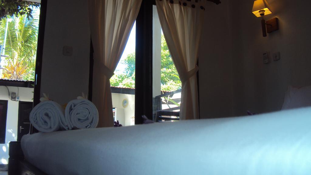 Gili T Heaven Hotel Gili Trawangan Exterior photo